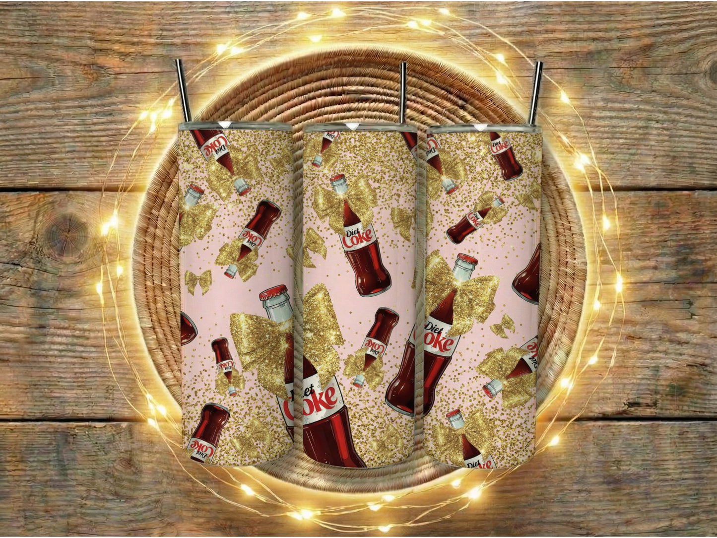 Festive Coke Can Christmas Pattern Basket Liner, Holiday Dining Decor, Sparkling Table Accessory